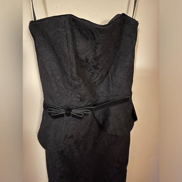 WHITE HOUSE | BLACK MARKET - NWT strapless black dress - knee length pencil - Picture 2 of 5